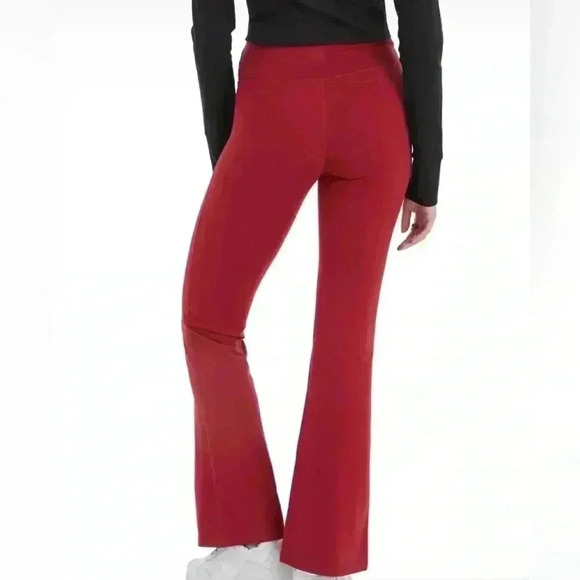 CHAMPION Soft Touch Flare Leggings, Anti Odor, C Logo, 31.5" - NWT - Picture 1 of 13